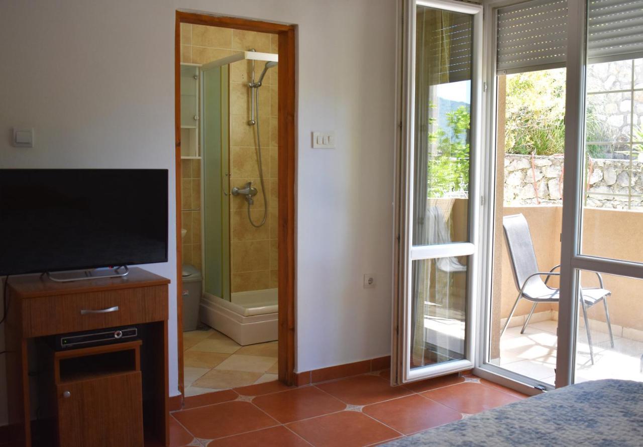 Apartments Montenegro Risan Cuckovic Eksteriør billede