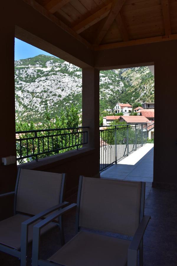 Apartments Montenegro Risan Cuckovic Eksteriør billede