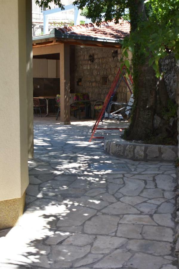 Apartments Montenegro Risan Cuckovic Eksteriør billede